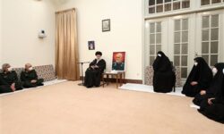 امام خامنه‌ای: مجموعه مقاومت عمق راهبردی جمهوری اسلامی است/ اخلاص برجسته ترین ویژگی‌ سردار سلیمانی بود
