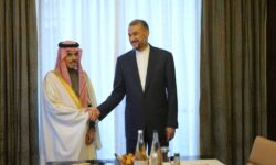 در دیدار با امیرعبداللهیان؛ وزیر امور خارجه عربستان: به‌زودی به تهران سفر خواهم کرد