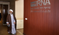برگزاری کنکور ۱۴۰۳ طبق مصوبه شورای انقلاب فرهنگی/مافیا خواب بازگشت به آزمون تستی را ببیند