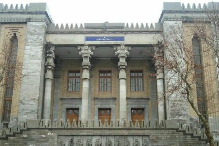 کاردار سوئد به وزارت امور خارجه احضار شد