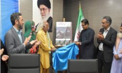 آئین رونمایی از اولین رمان دوزبانه فارسی، بلوچی
