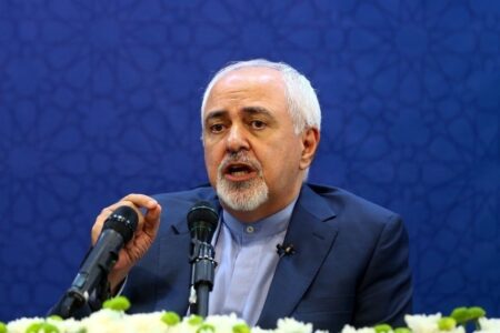 ظریف: بسیار آرزومندانه است که بتوانم از این مجلس حتی رأی اعتماد بگیرم