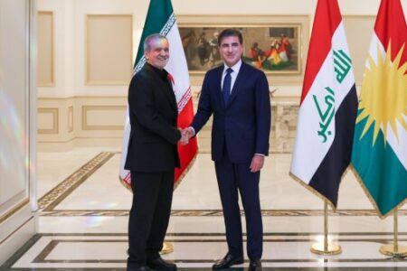 دکتر پزشکیان: به هیچ وجه در جمع برادران خود در اقلیم کردستان عراق احساس غریبگی ندارم/ نیچروان بارزانی: سفر جنابعالی به اقلیم کردستان عراق یک رویداد تاریخی و مهم است