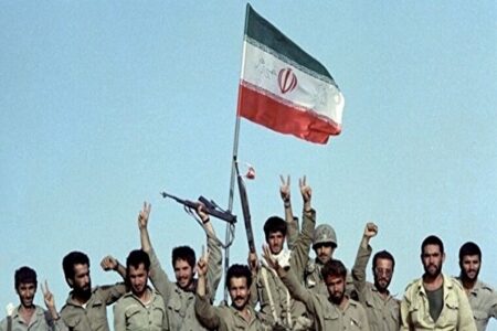 ضرورت درک جامع و واقع‌بینانه از فرآیند دفاع مقدس و آغاز و پایان جنگ تحمیلی