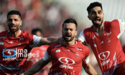 بُرد بزرگ پرسپولیس با ۱۰ نفر؛ تراکتور در آزادی زمین‌گیر شد