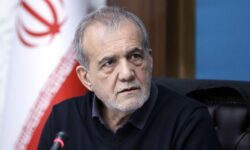 پزشکیان:تلاش می کنیم منویات مقام معظم رهبری درشعار نماند/ دعوت مردم برای راهپیمایی روز قدس