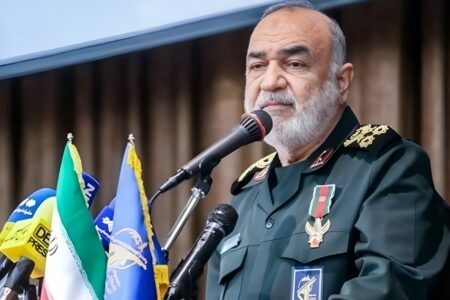 باید از استعدادهای جوانان در راستای پیشرفت و اشباع بازار کار در کشور استفاده کرد