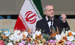 پزشکیان:دنیا ببیند که ایرانیان برای دفاع ازکشورشان به صحنه آمده‌اند/ ایران سرخم نخواهد کرد