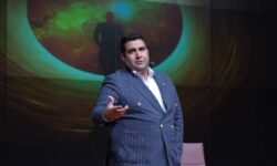 هفتاد و نهمین کارگاه «شفای زخم» با تدریس فراز قورچیان در تهران برگزار شد