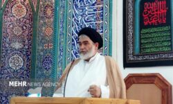 امام‌جمعه چابهار: اقتصاد کشور نیازمند مدیریت متخصص و متعهد است